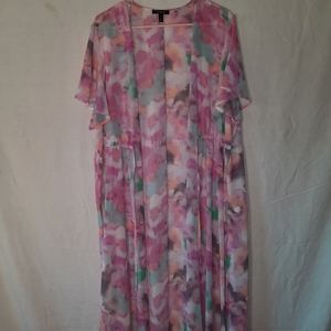 Torrid Watercolor Tie-Front Duster Kimono; Pink; size 2